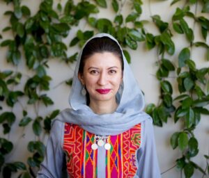 شهرزاد اکبر