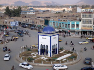 طوفان و برخورد